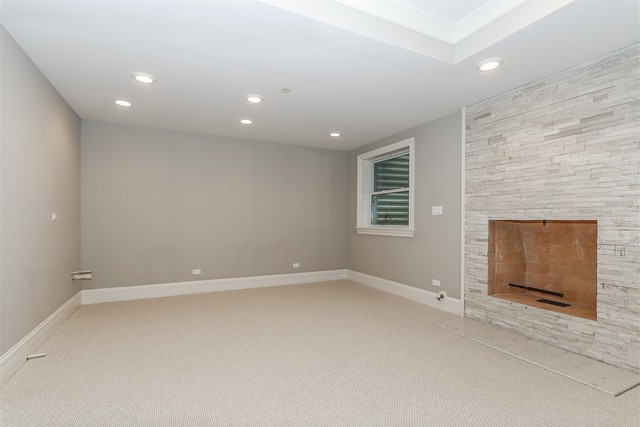 2401 Oak Tree Lane Park Ridge, IL 60068 - Photo 32 of 35