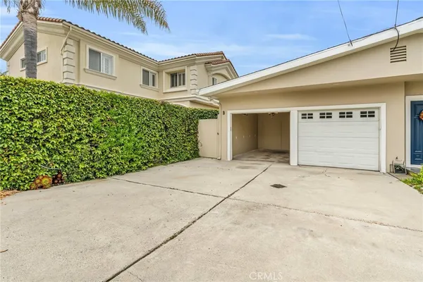 $5,195 | 2213 Bataan Road, Unit A, Redondo Beach, CA 90278