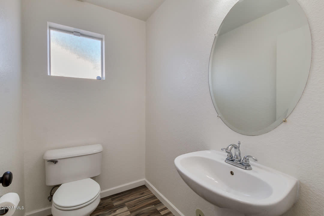 1216 Grenadine Road Phoenix, AZ 85040 - Photo 6 of 33 Listing_413380_Photo_6