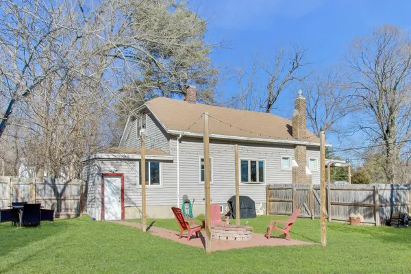 $450,000 | N3217 Mistle Road, Geneva, WI 53147