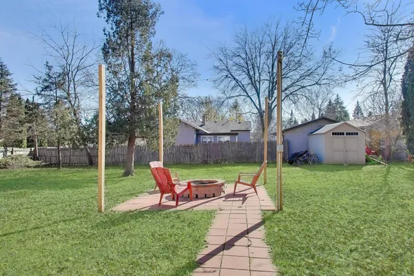 $450,000 | N3217 Mistle Road, Geneva, WI 53147