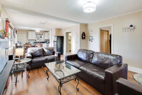 $450,000 | N3217 Mistle Road, Geneva, WI 53147