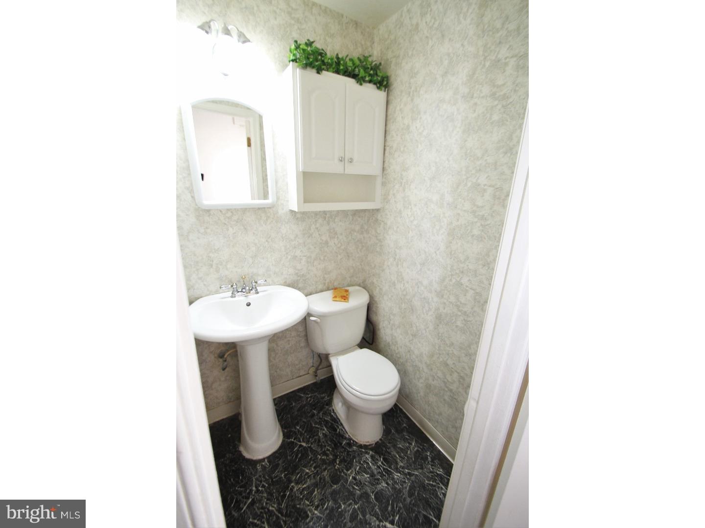 200 Winterlock Way Wallingford, PA 19086 - Photo 8 of 18 Gallery Image 8