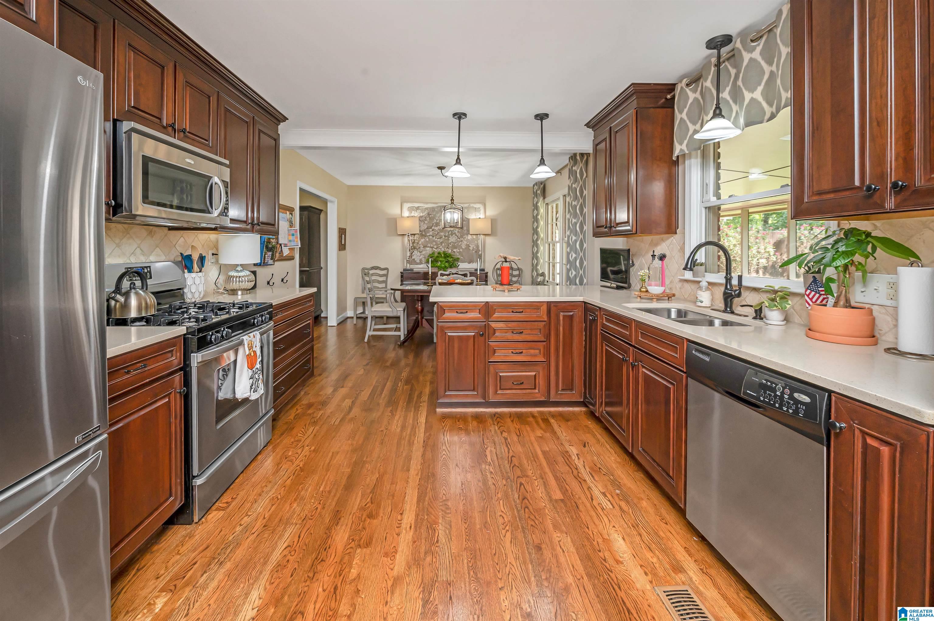 3273 Tyrol Road Vestavia Hills, AL 35216 - Photo 14 of 42