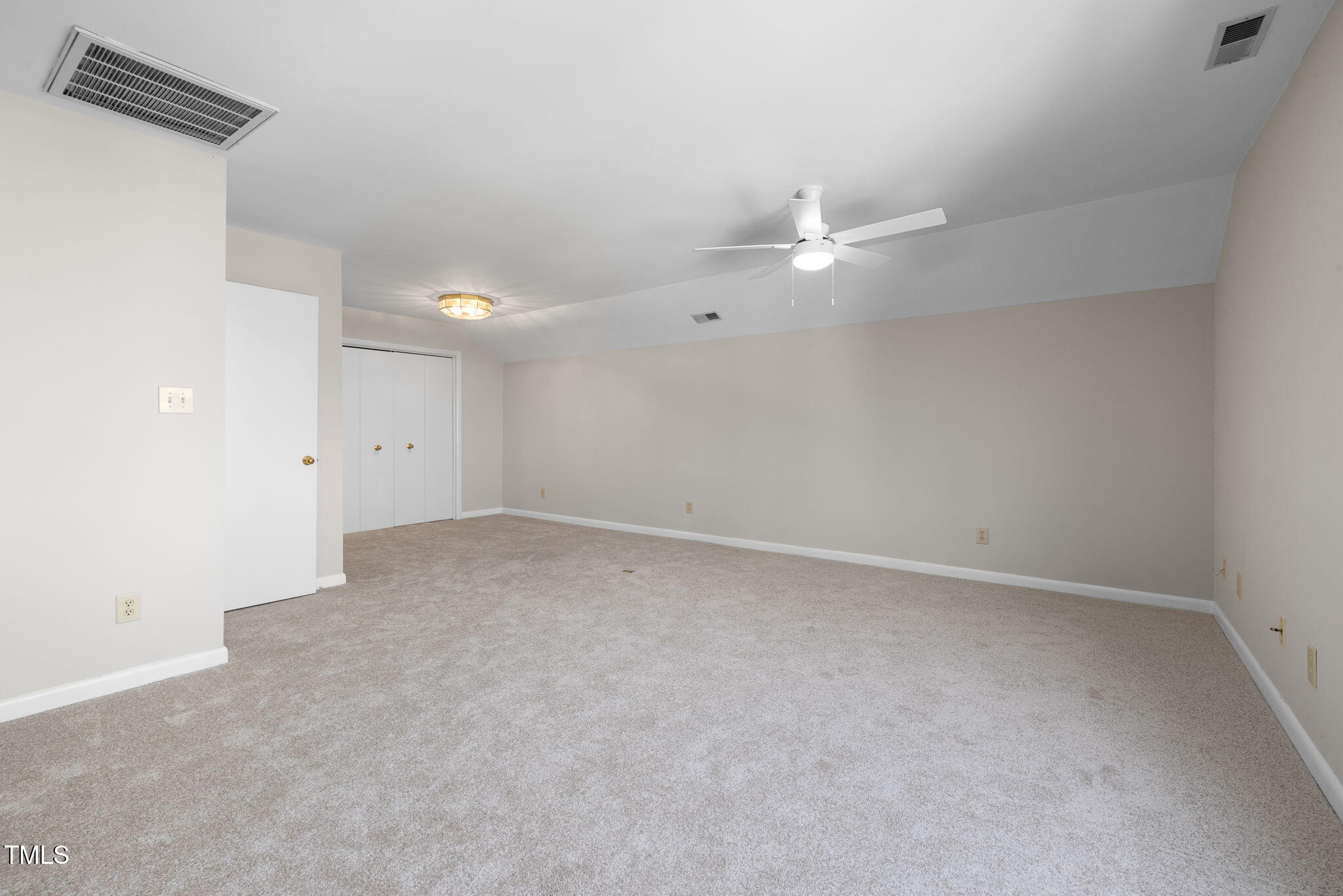 8116 Windsor Ridge Drive Raleigh, NC 27615 - Photo 40 of 54 38-web-or-mls-7K5A9598