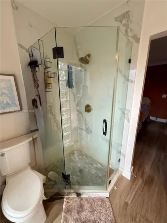 $3,900 | 5424 Van Buren Street, Unit 5424, Hollywood, FL 33021