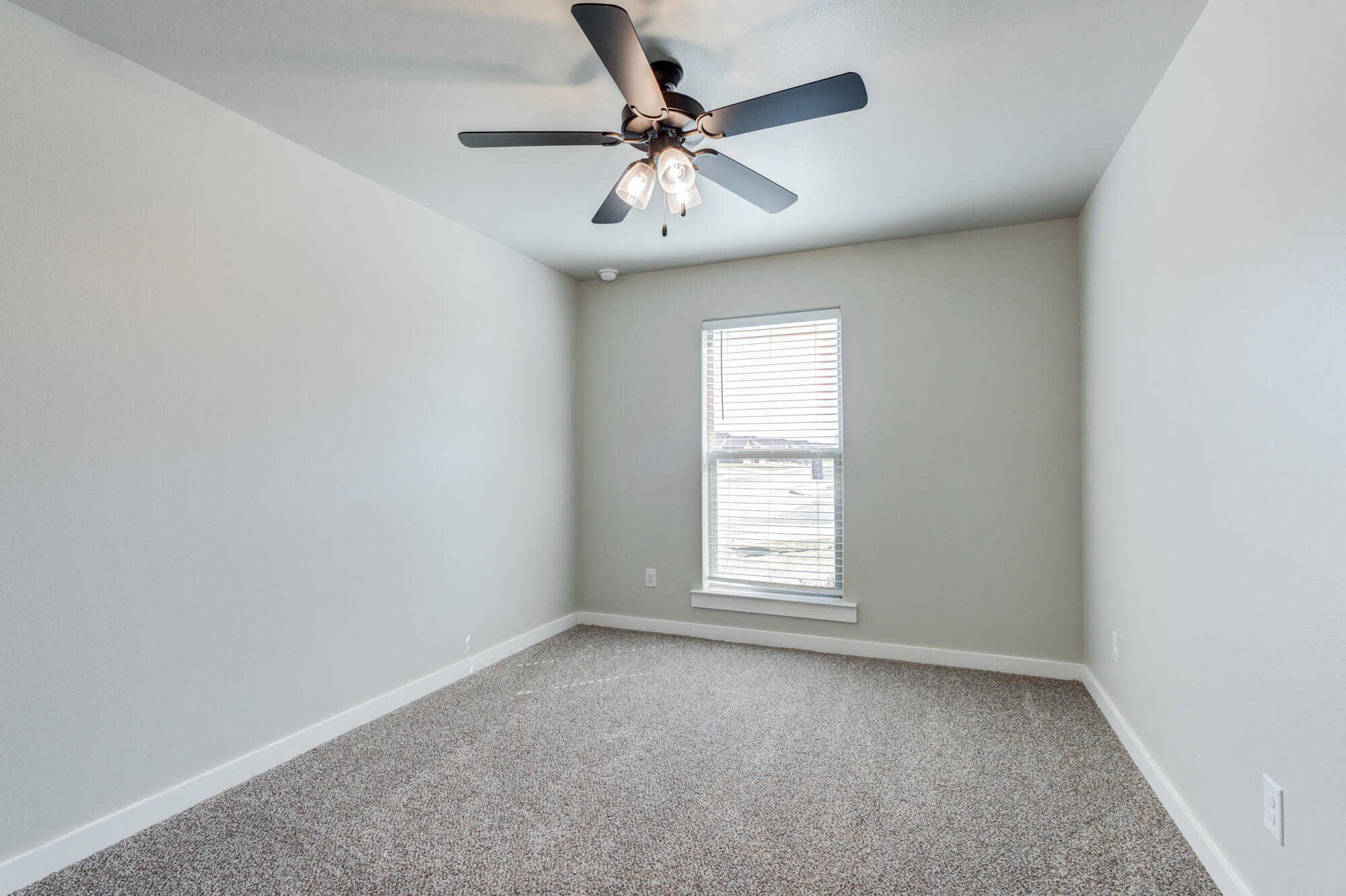 14102 Avenue R Lubbock, TX 79423 - Photo 12 of 52 DSC09131_2_3_4_5