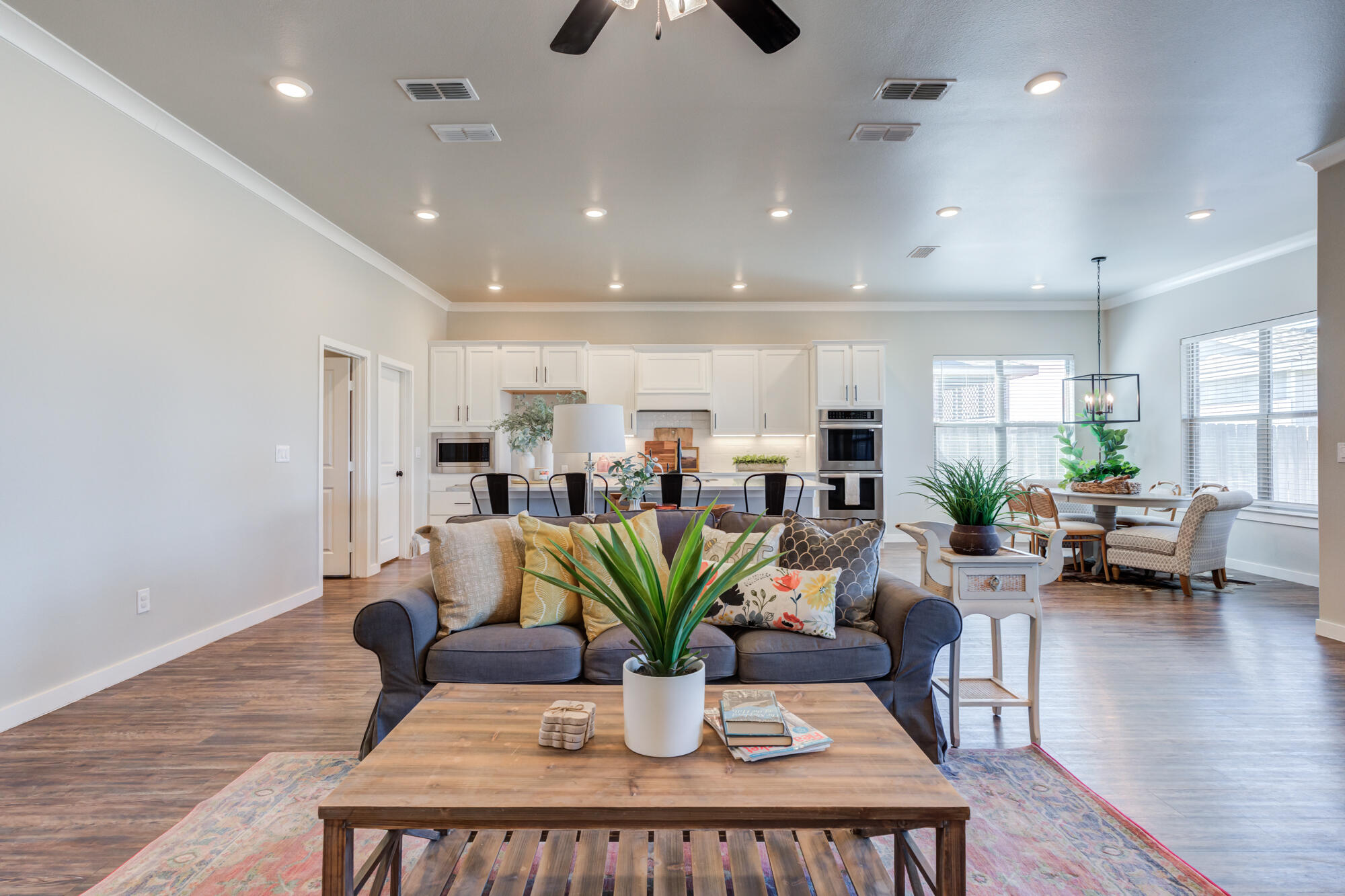 14102 Avenue R Lubbock, TX 79423 - Photo 19 of 52 DSC09166_67_68_69_70