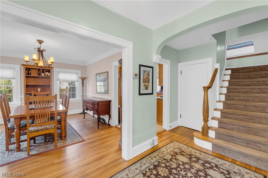 2874 Coleridge Road Cleveland Heights, OH 44118 - Photo 3 of 31