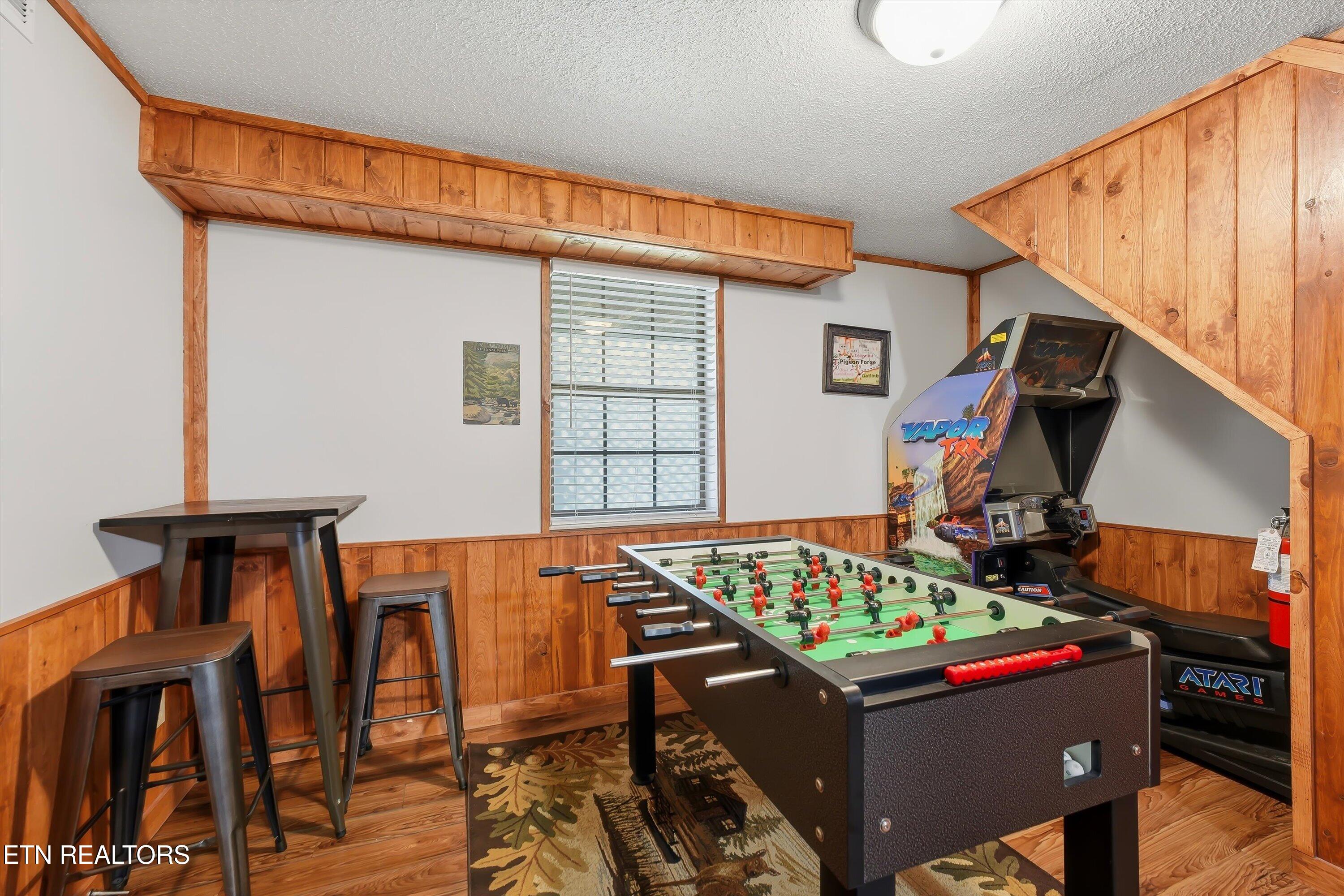 2106 Hickory Manor Road Sevierville, TN 37862 - Photo 29 of 40 Game Area