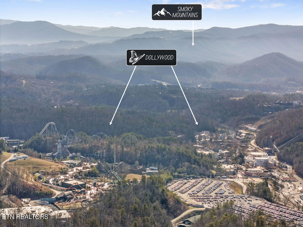 2106 Hickory Manor Road Sevierville, TN 37862 - Photo 32 of 32 Dollywood