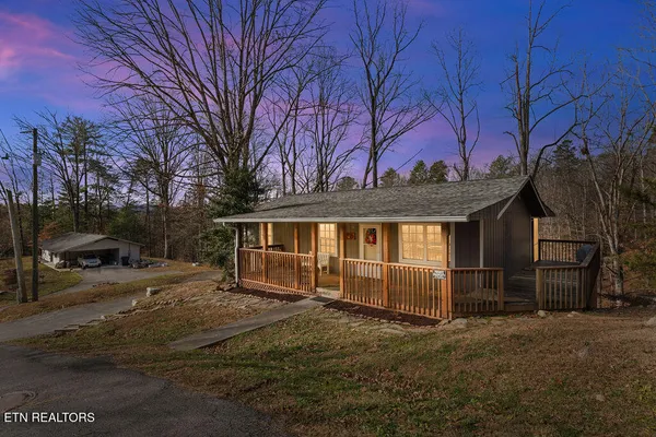 $540,000 | 2106 Hickory Manor Road, Sevierville, TN 37862