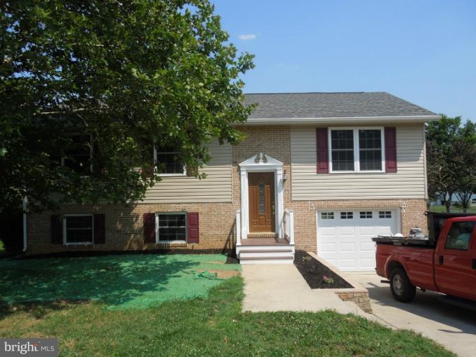 735 1st Street Inwood, WV 25428 - Photo 11 of 29 Exterior (Front)