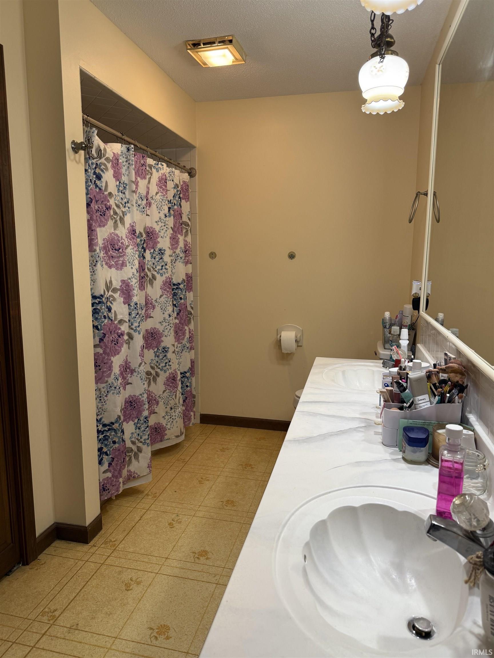 19401 North Walnut Street Muncie, IN 47303 - Photo 19 of 22