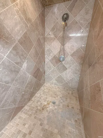 $449,900 | 19401 North Walnut Street, Muncie, IN 47303