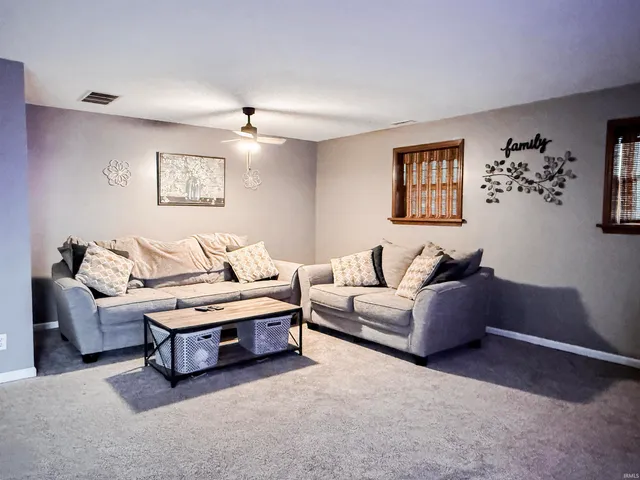 $449,900 | 19401 North Walnut Street, Muncie, IN 47303