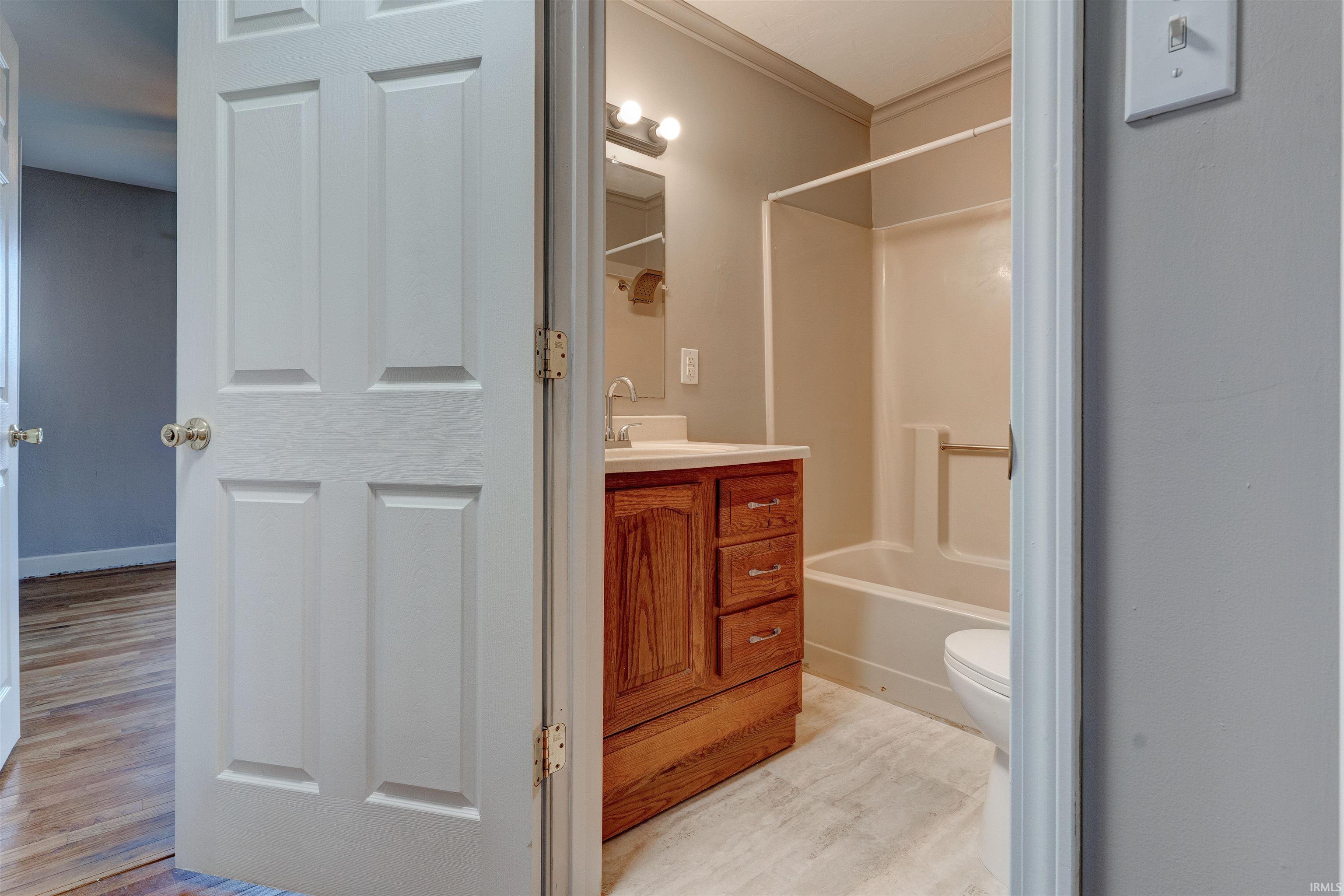 635 East Division Street Boonville, IN 47601 - Photo 13 of 25
