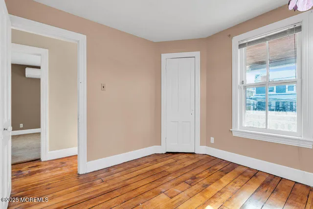 $4,900 | 31 Embury Avenue, Ocean Grove, NJ 07756