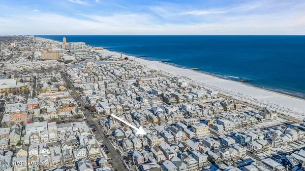 $4,500 | 31 Embury Avenue, Ocean Grove, NJ 07756