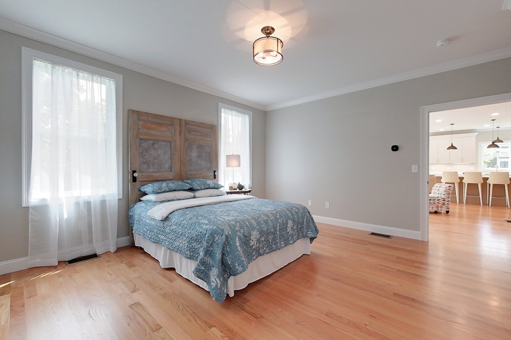 10 Pleasant Street Templeton, MA 01436 - Photo 17 of 42