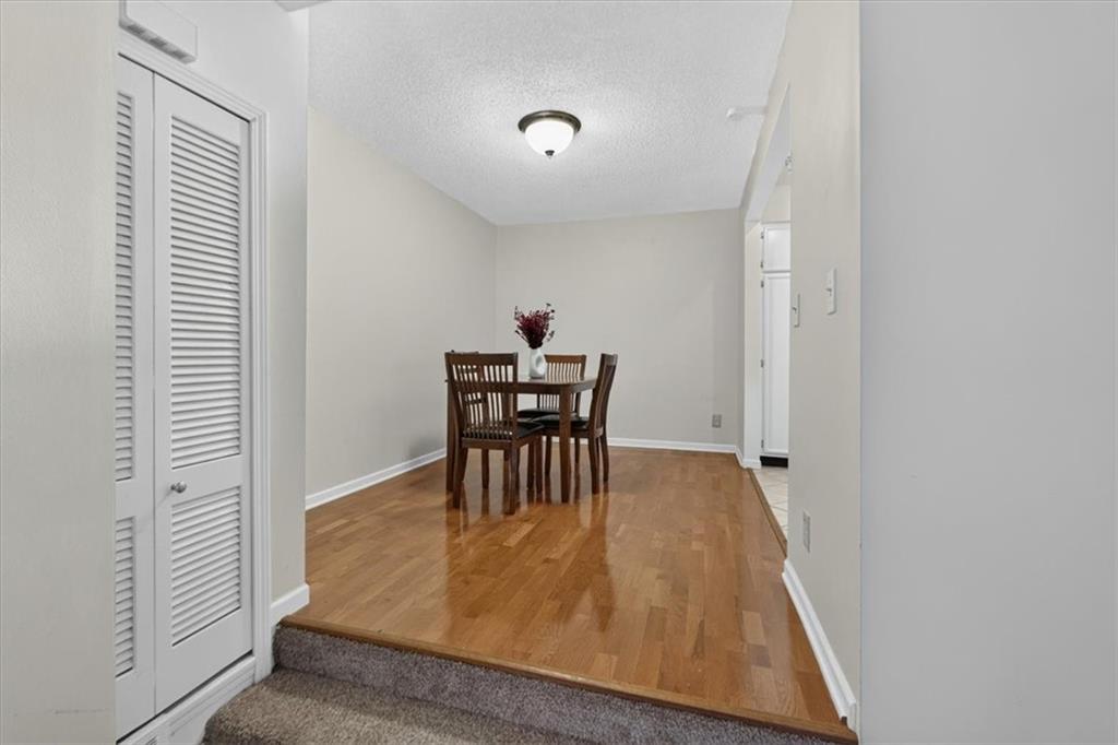 3608 Gillham Road, Unit 26 Kansas City, MO 64111 - Photo 29 of 45