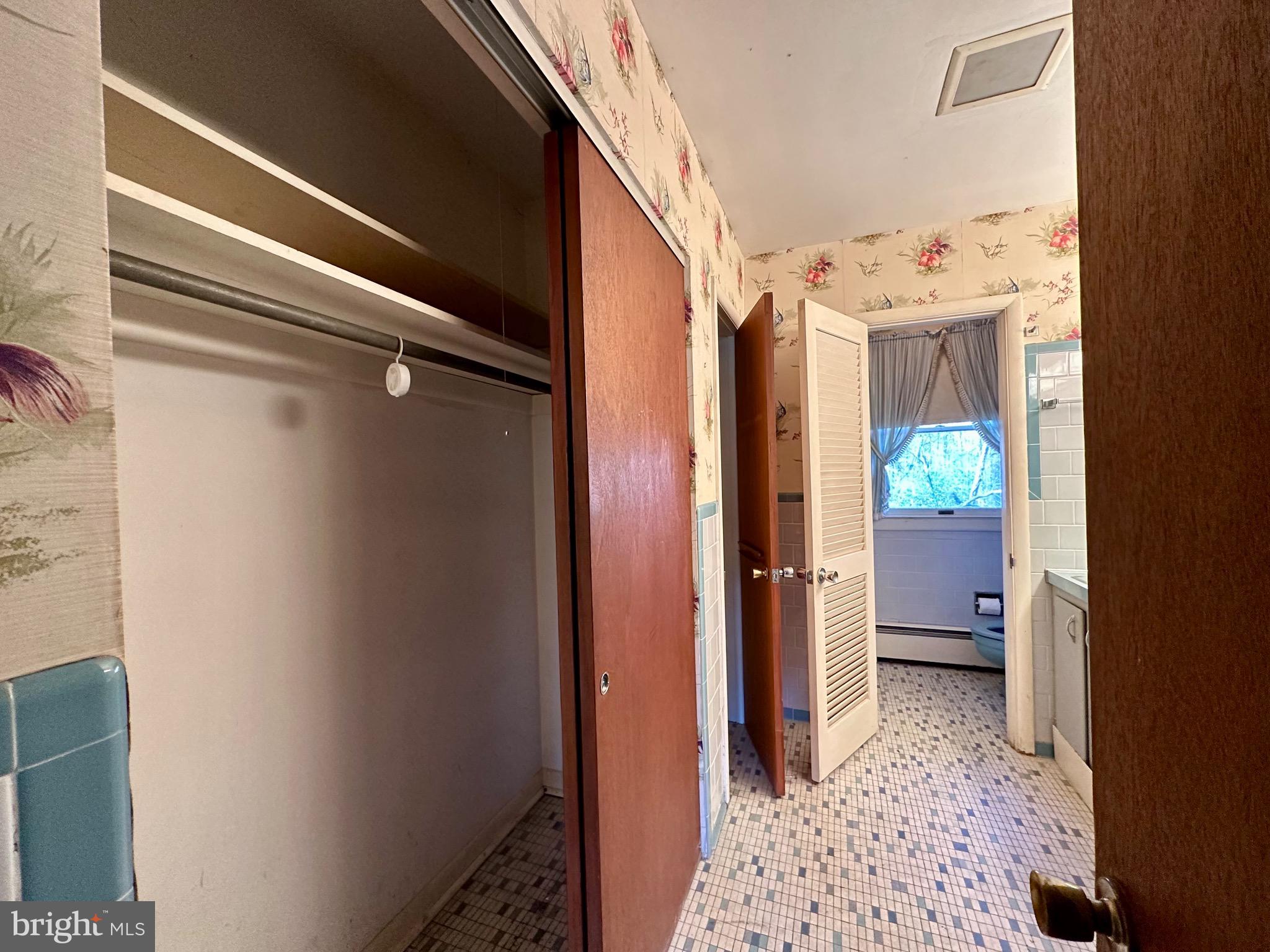 4405 Meadowcliff Road Glen Arm, MD 21057 - Photo 24 of 54 Primary bath with 2nd closet