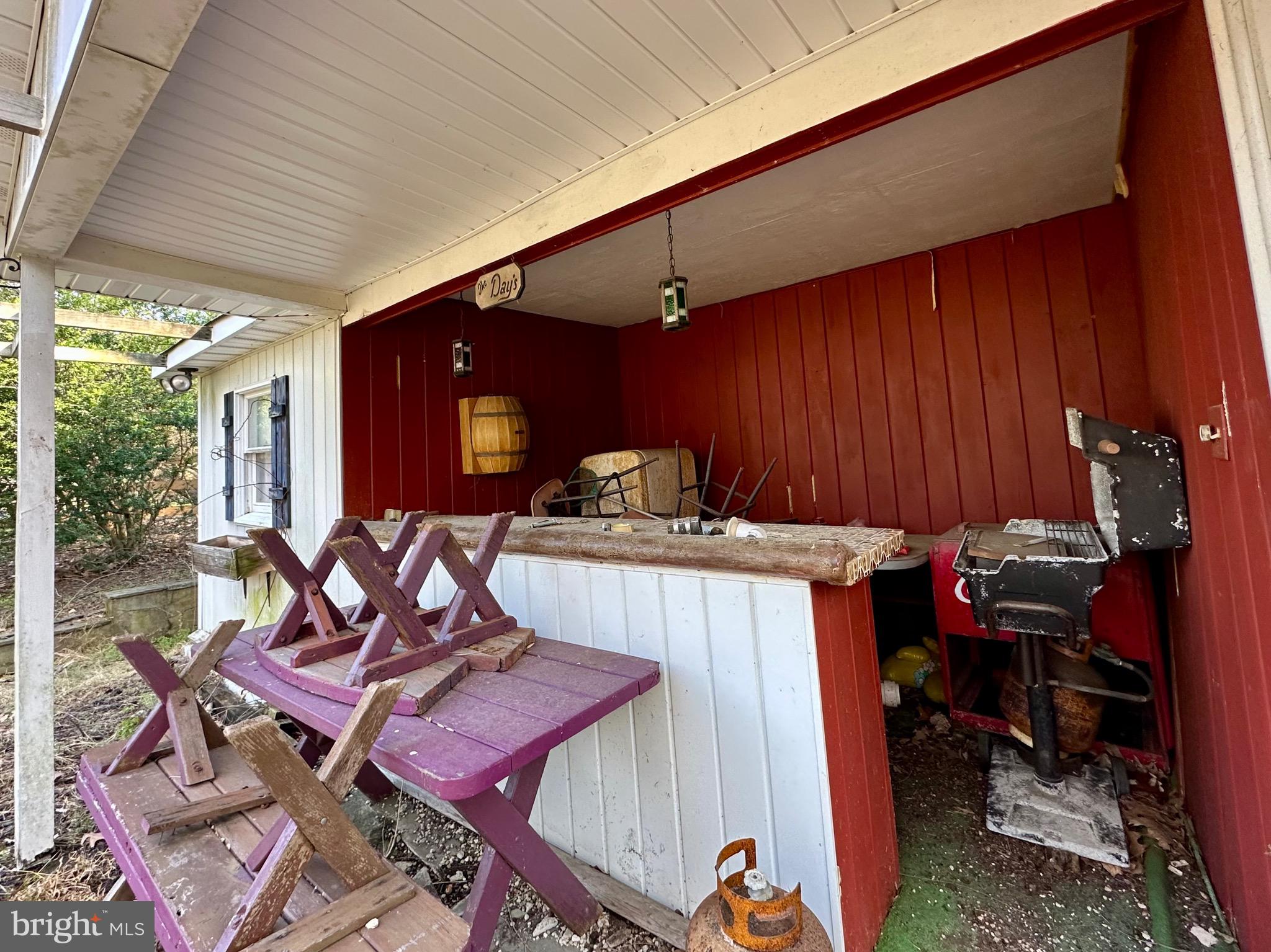 4405 Meadowcliff Road Glen Arm, MD 21057 - Photo 45 of 54 Bar in pool house