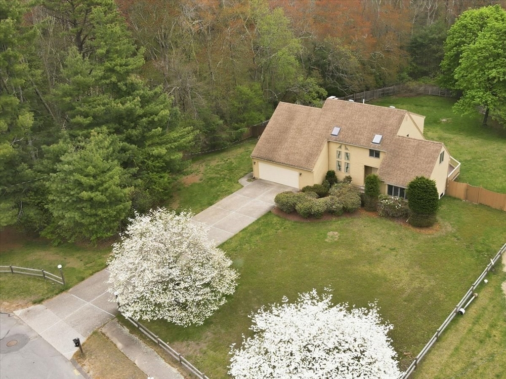 6 Hoover Road Norfolk, MA 02056 - Photo 3 of 42 Gallery Image 3