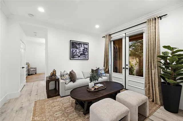 $6,100,000 | 6 Canyon Peak, Newport Coast, CA 92657