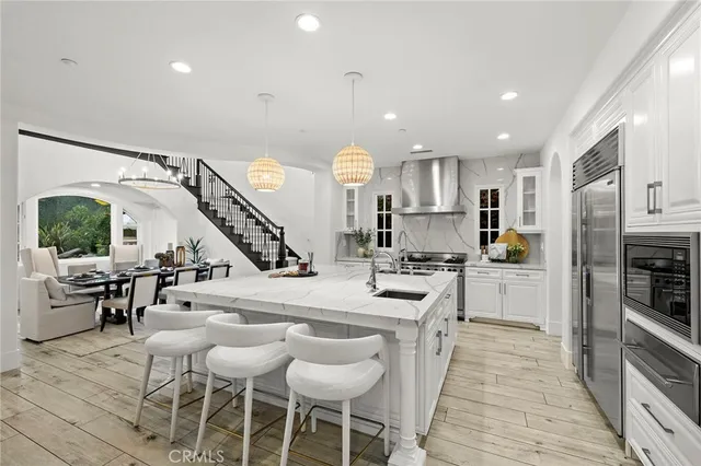 $6,100,000 | 6 Canyon Peak, Newport Coast, CA 92657