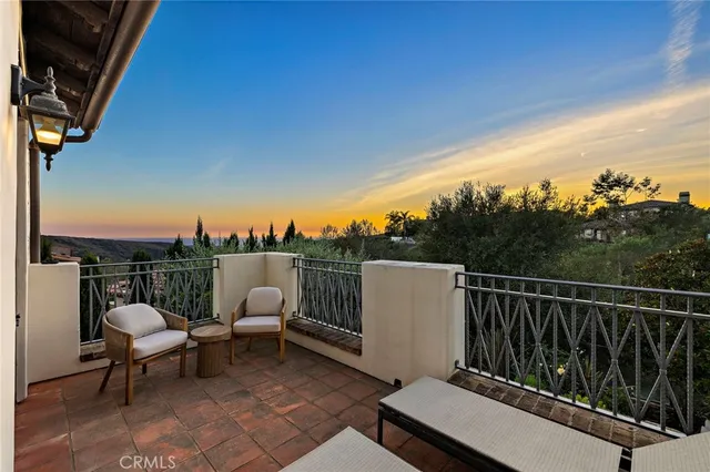 $6,100,000 | 6 Canyon Peak, Newport Coast, CA 92657
