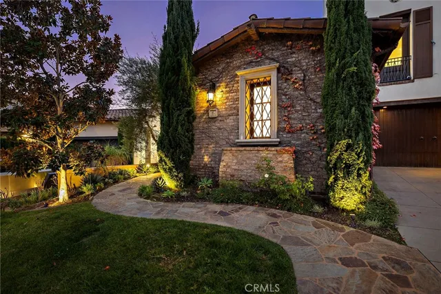 $6,100,000 | 6 Canyon Peak, Newport Coast, CA 92657