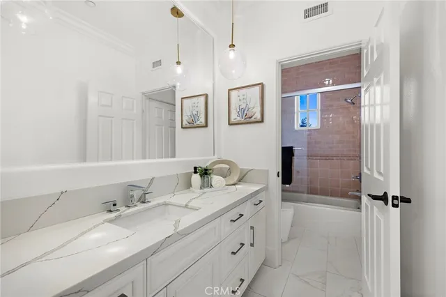 $6,100,000 | 6 Canyon Peak, Newport Coast, CA 92657