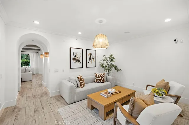 $6,100,000 | 6 Canyon Peak, Newport Coast, CA 92657