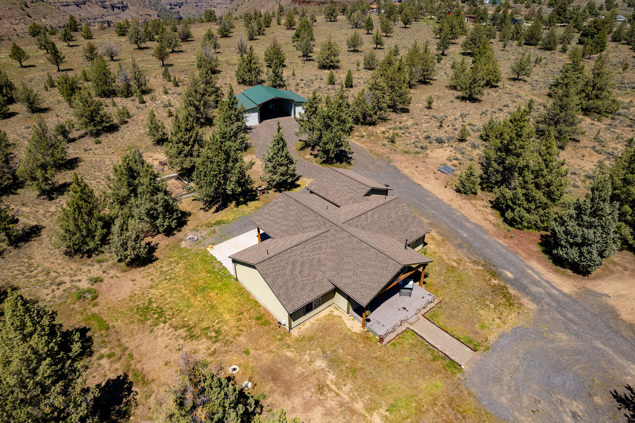 9891 Geneva View Road Terrebonne, OR 97760 - Photo 2 of 39 9891 Geneva View Rd aerial_0016 copy