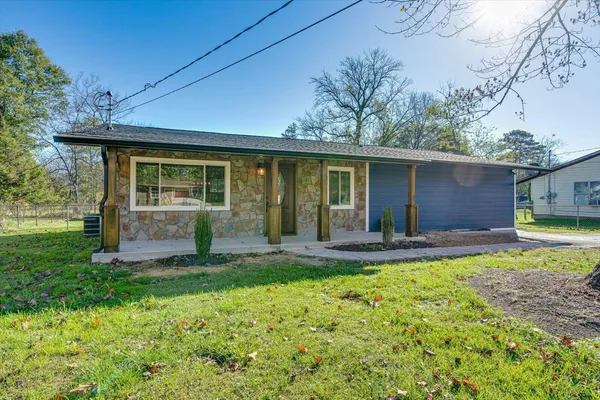 $2,200 | 211 Shelby Street, Fort Oglethorpe, GA 30742