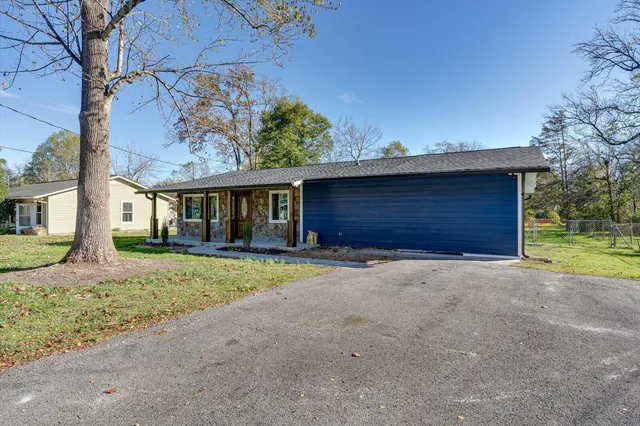 $2,200 | 211 Shelby Street, Fort Oglethorpe, GA 30742