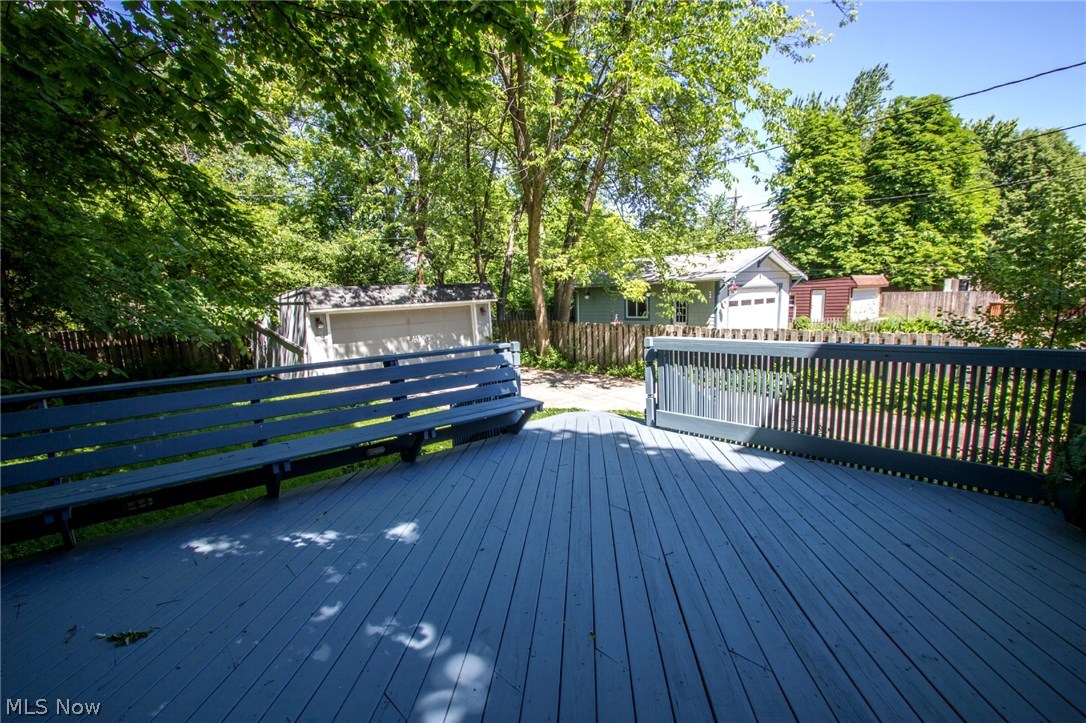 2624 Eaton Road Cleveland, OH 44118 - Photo 10 of 35