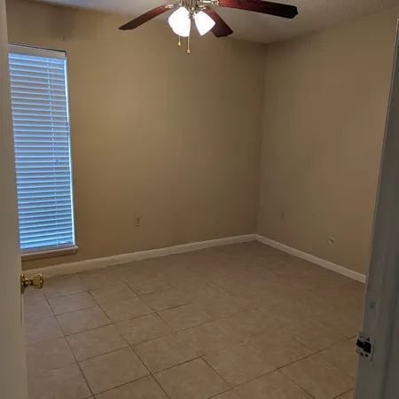 $1,450 | 260 El Dorado Boulevard, Unit 2607, Houston, TX 77598