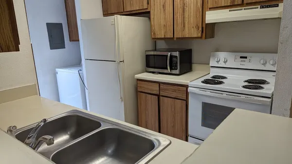 $1,450 | 260 El Dorado Boulevard, Unit 2607, Houston, TX 77598