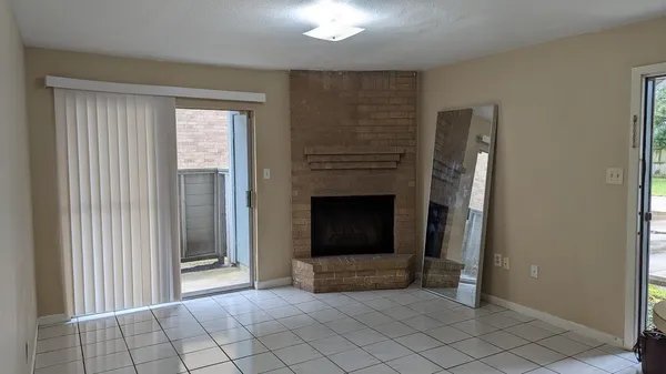 $1,450 | 260 El Dorado Boulevard, Unit 2607, Houston, TX 77598