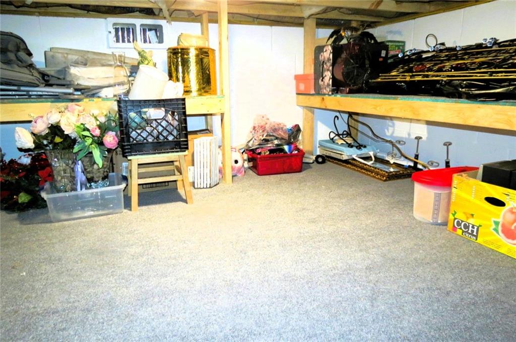 4880 Pea Ridge Road Cornelia, GA 30531 - Photo 33 of 34 a view of a room with gym equipment