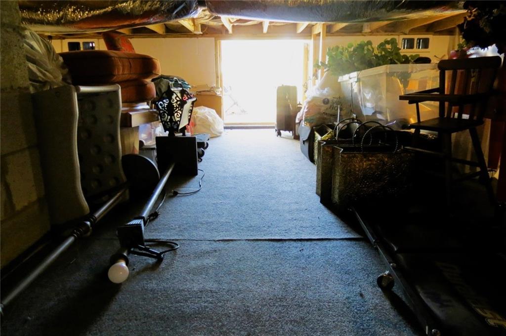 4880 Pea Ridge Road Cornelia, GA 30531 - Photo 34 of 34 a view of a room with gym equipment