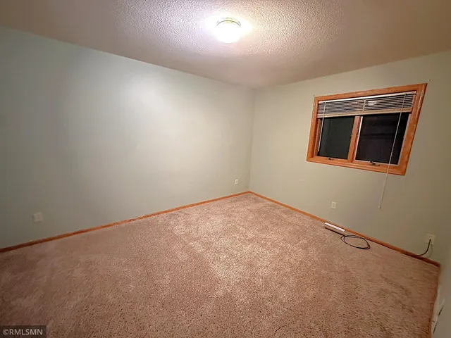 $1,800 | 502 Prairie Lane, Unit A, Hudson, WI 54016