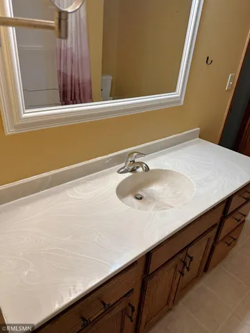 $1,800 | 502 Prairie Lane, Unit A, Hudson, WI 54016