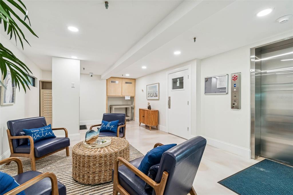 14600 Gulf Boulevard, Unit 102 Madeira Beach, FL 33708 - Photo 30 of 46 a living room with furniture