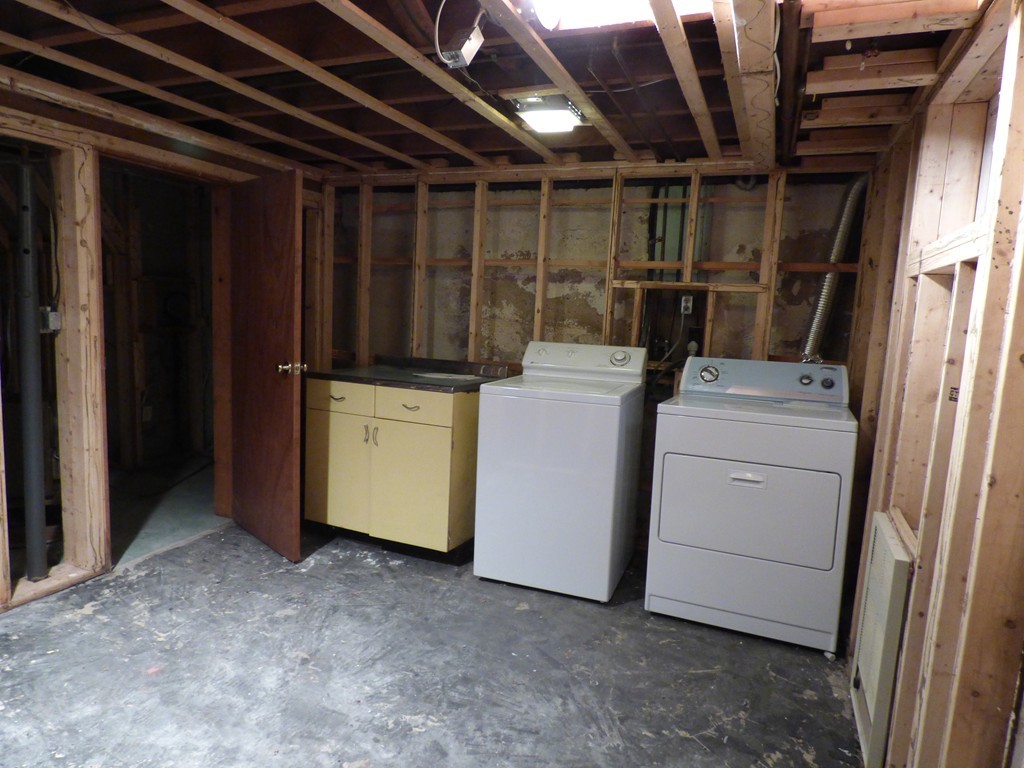 15 Heatherstone Road Amherst, MA 01002 - Photo 20 of 23