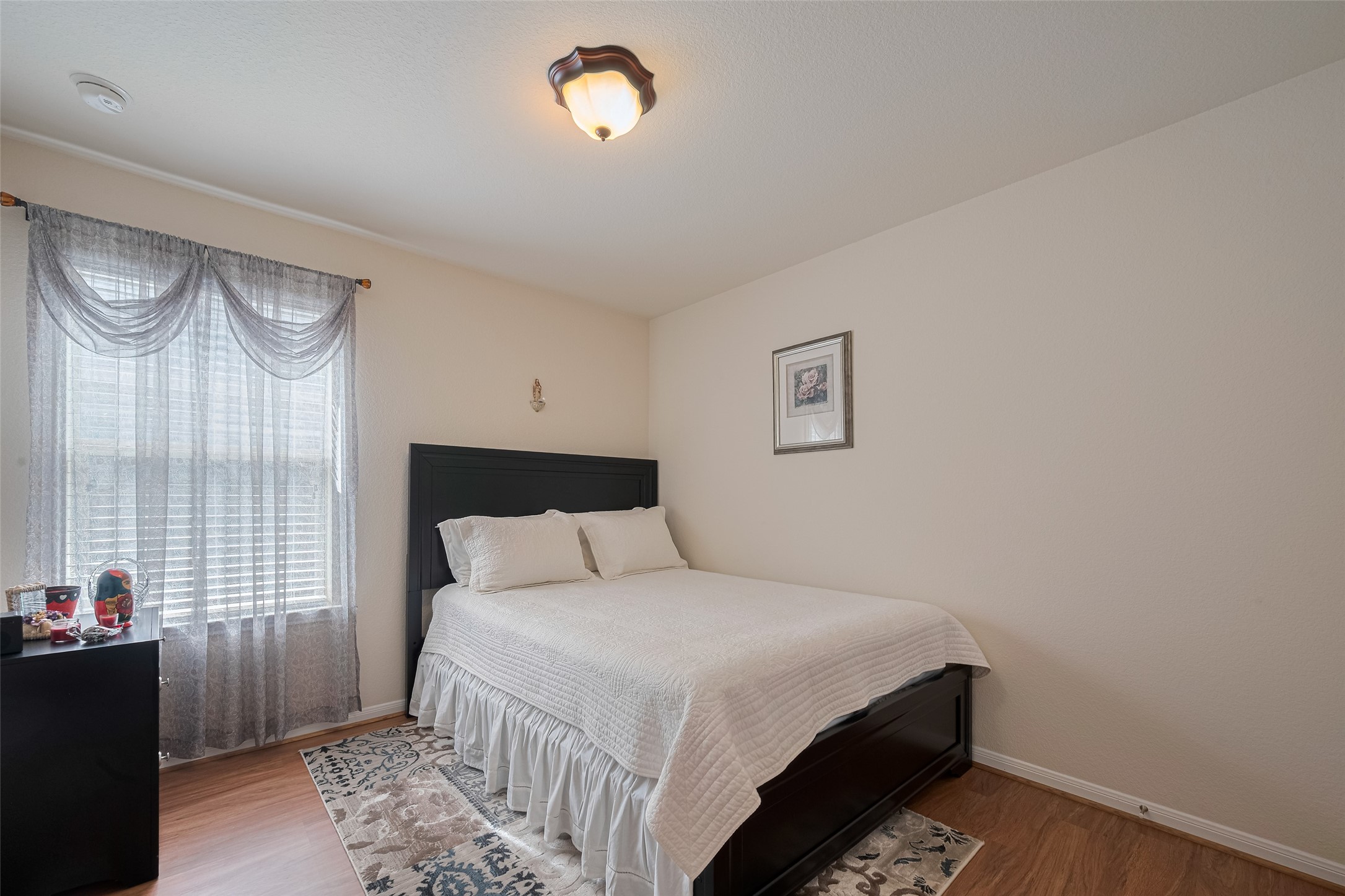 8219 Silent Deep Drive Rosenberg, TX 77469 - Photo 21 of 28 2nd Bedroom