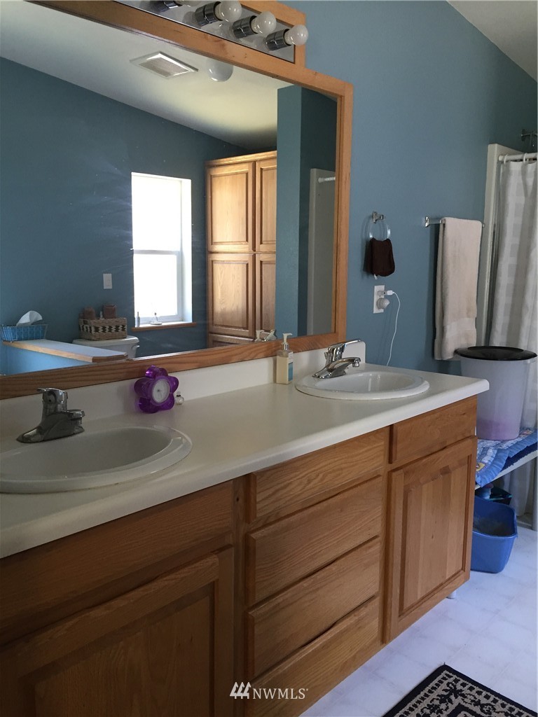 268 Squire Road Coupeville, WA 98239 - Photo 15 of 25 Gallery Image 15