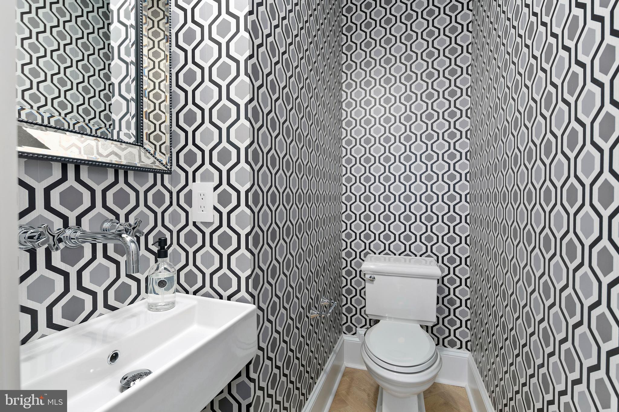 1313 R Street Northwest, Unit 2 Washington, DC 20009 - Photo 14 of 30